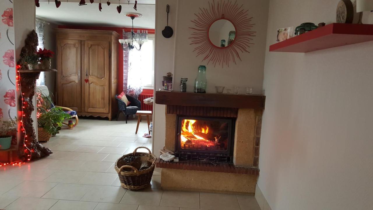 Chez Evelyne Chambre D'Hotes Chez L'Habitant Verdun-sur-Meuse Dış mekan fotoğraf